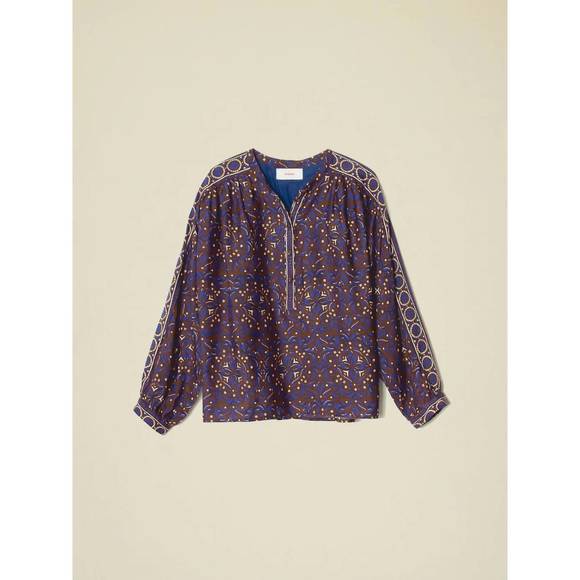 NEW XIRENA arden top in royal brown - Picture 3 of 3